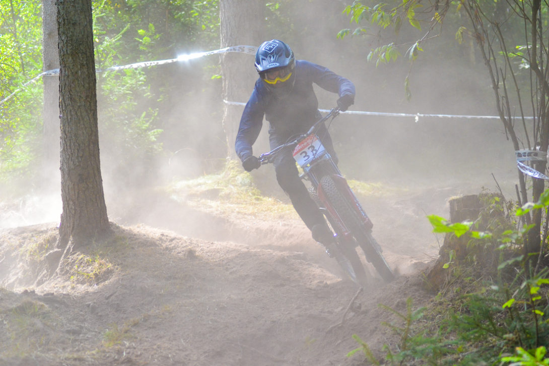 bilder_ixs_downhill_cup_ilmenau_2019